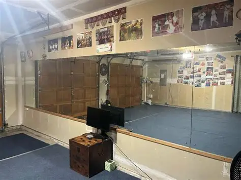 Redmond Studio interior